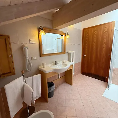 Garni Sella Cipriani Hotel Borgo Valsugana Exterior photo